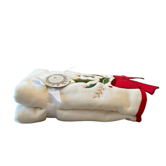 Wellesley Manor Christmas Holly Bow Embroidered Decorative Hand Towel Set of 2 - Picture 4 of 15